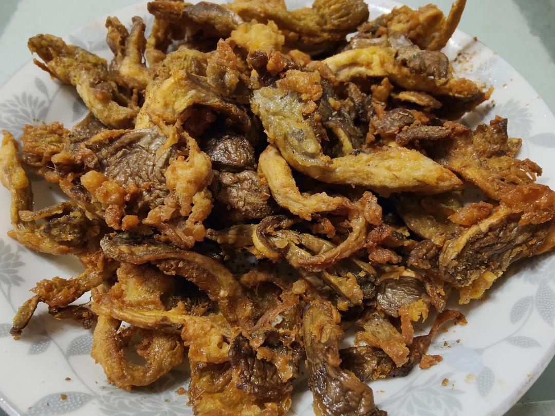 干炸蘑菇的做法，大人小孩都喜欢