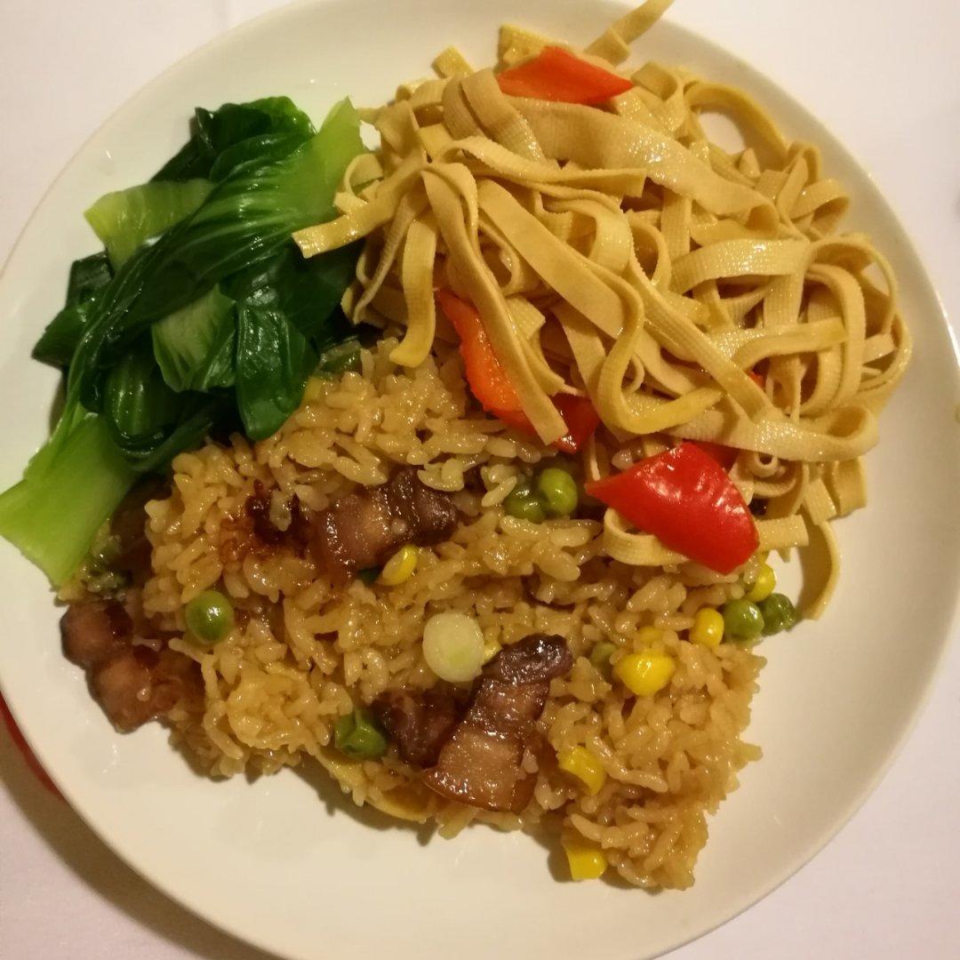 邱莹莹的腊肉饭（电饭煲版）