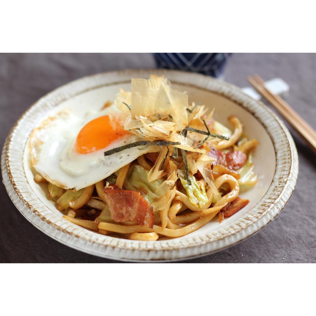焼きそば（日式酱油炒面）