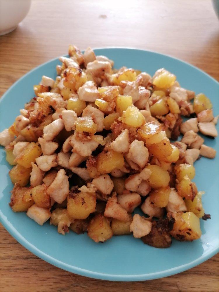 一道怎么做都好吃的干煎土豆鸡丁（红烧，咖喱，椒盐，孜然）