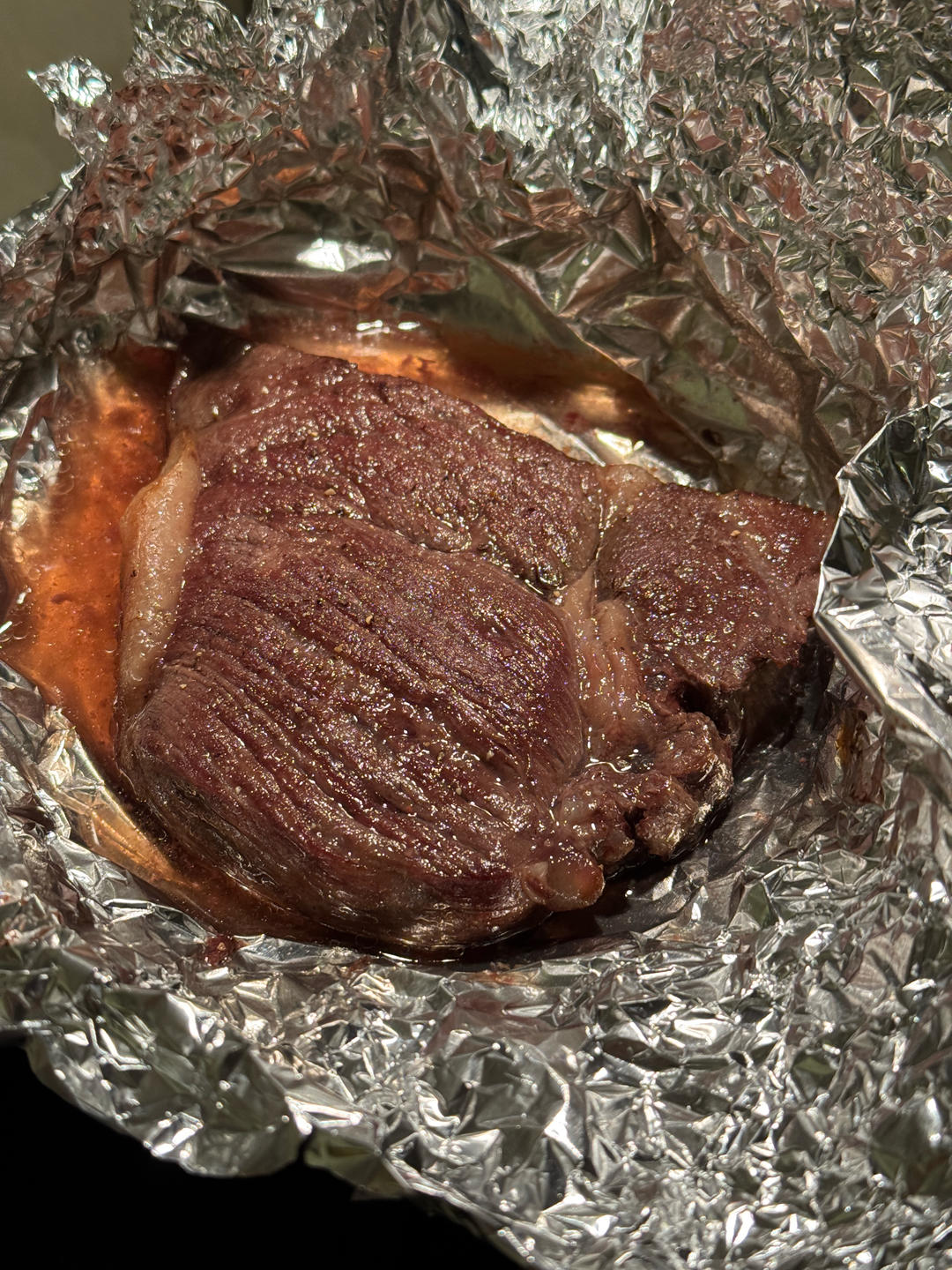 超嫩的低温慢烤肉眼牛排