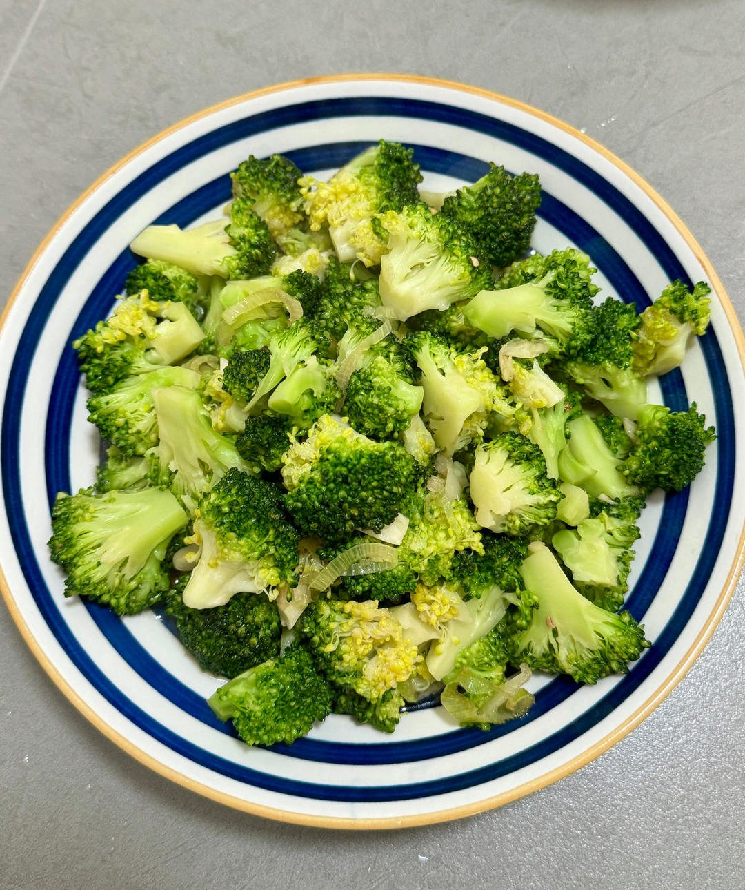 娃爱吃的清炒西兰花🥦