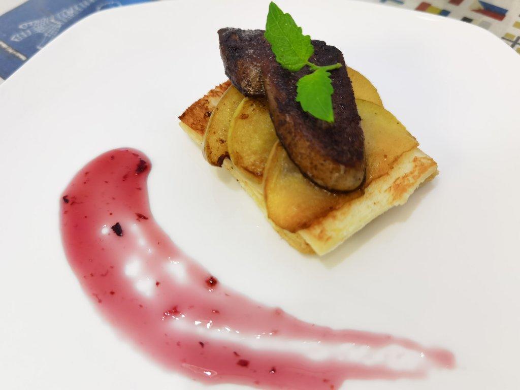 【法式煎鹅肝】只需轻松几步就能做出美味高颜值的法式煎鹅肝