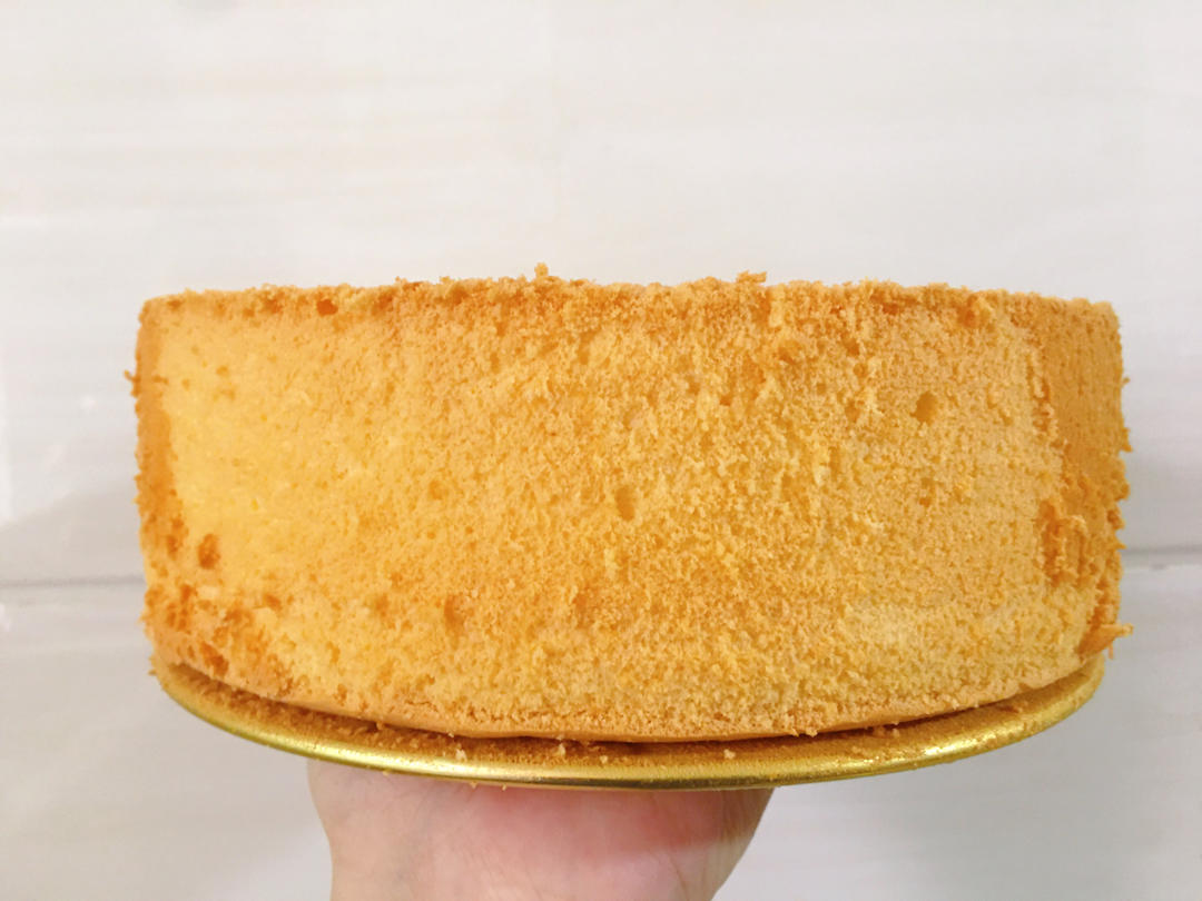 【视频食谱】超级详细圆模戚风教程