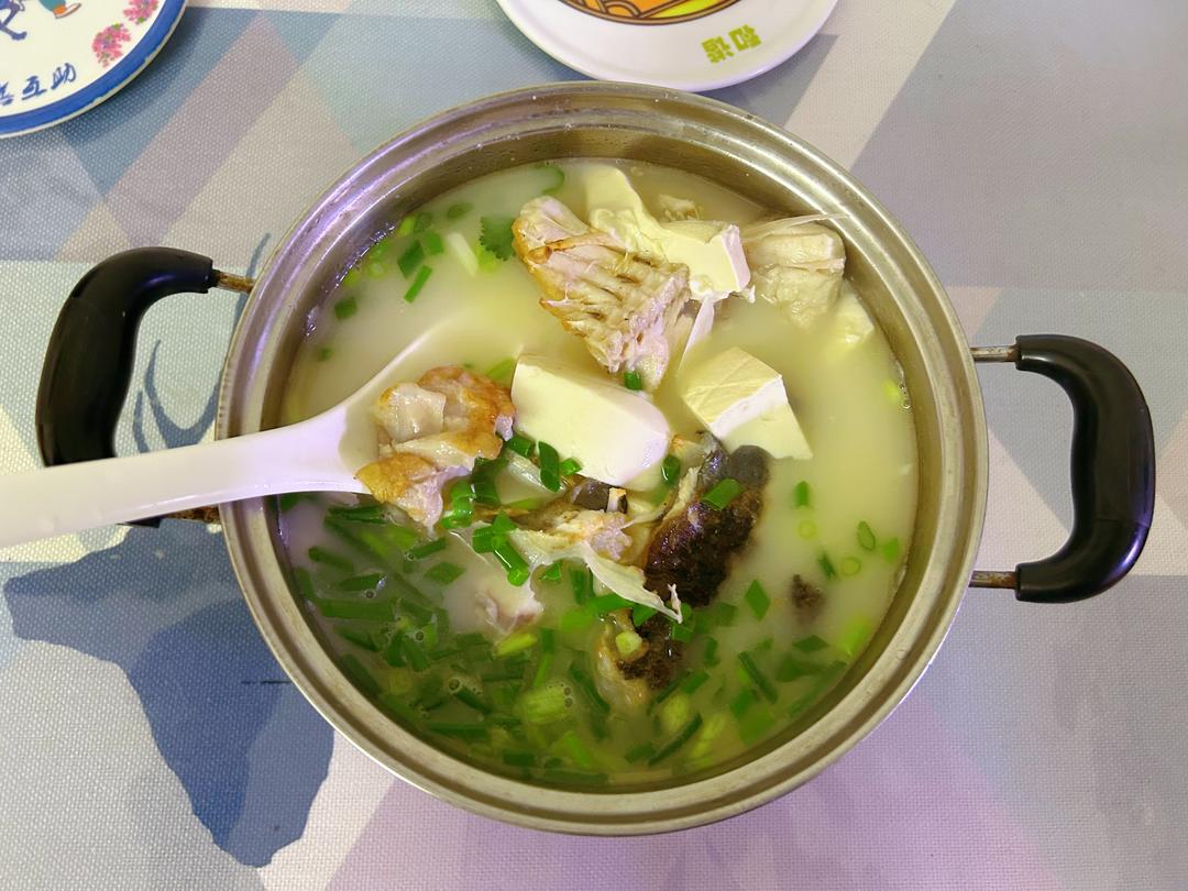 营养丰富的鱼头豆腐汤的做法