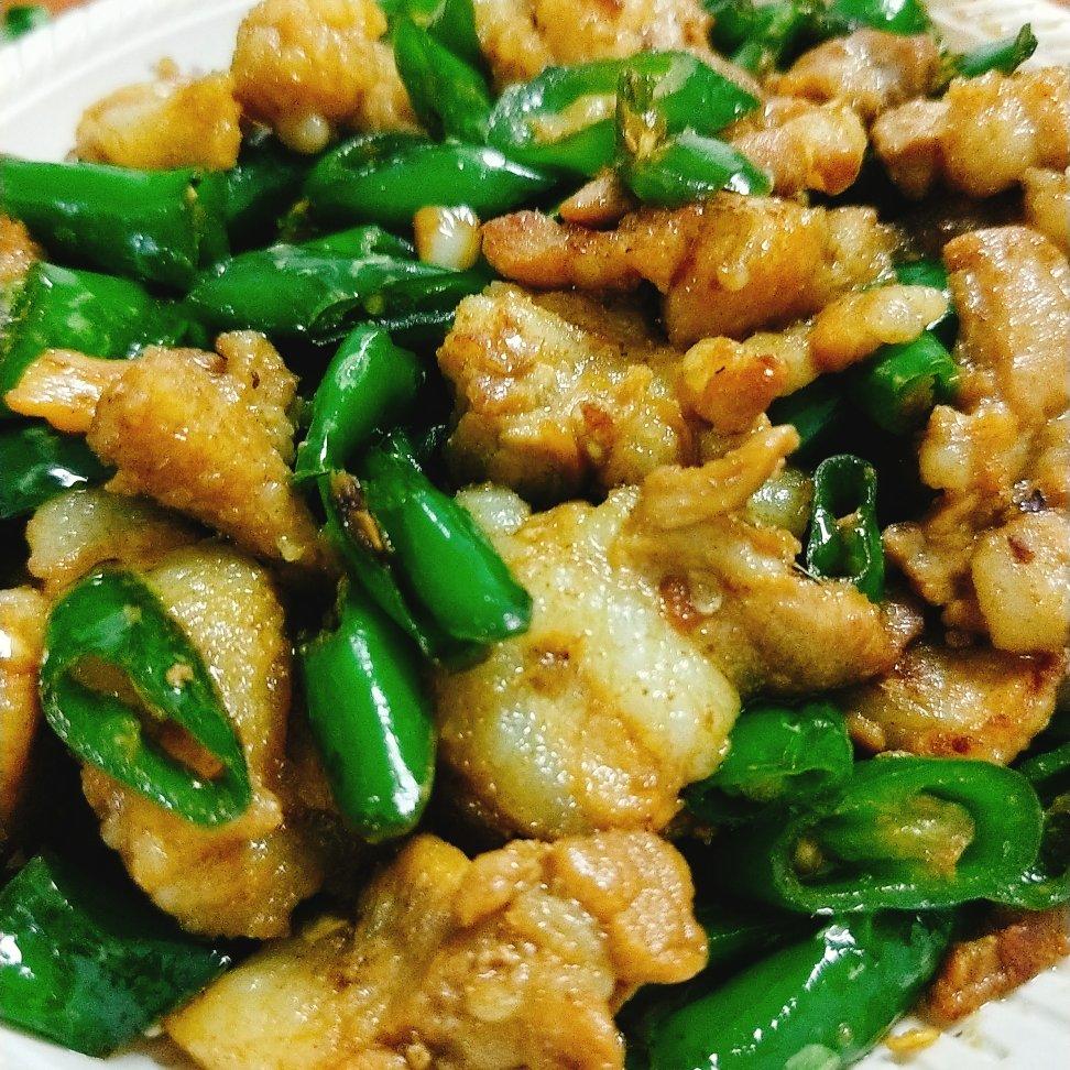 农家小炒肉【记忆中勾魂的油汤】