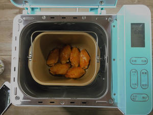 #东菱Wifi云智能面包机#烤鸡翅的做法 步骤8