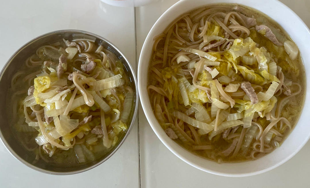 白菜肉丝面