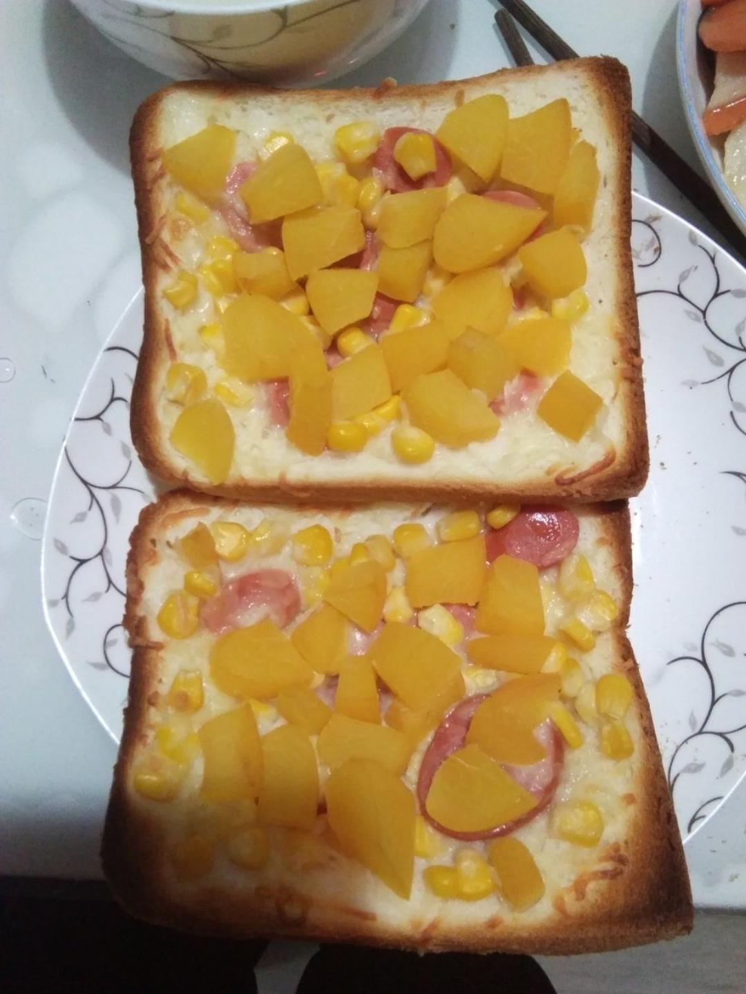 芝士面包片披萨