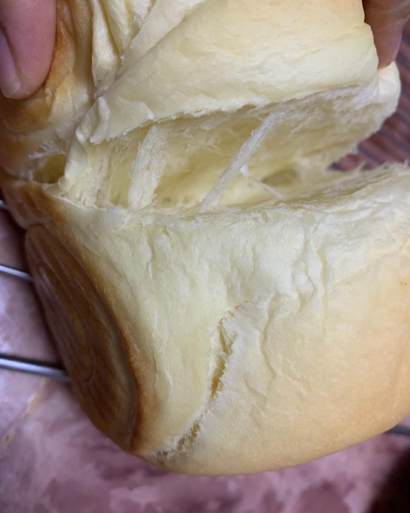 吐司，奶香手撕面包，超级香浓