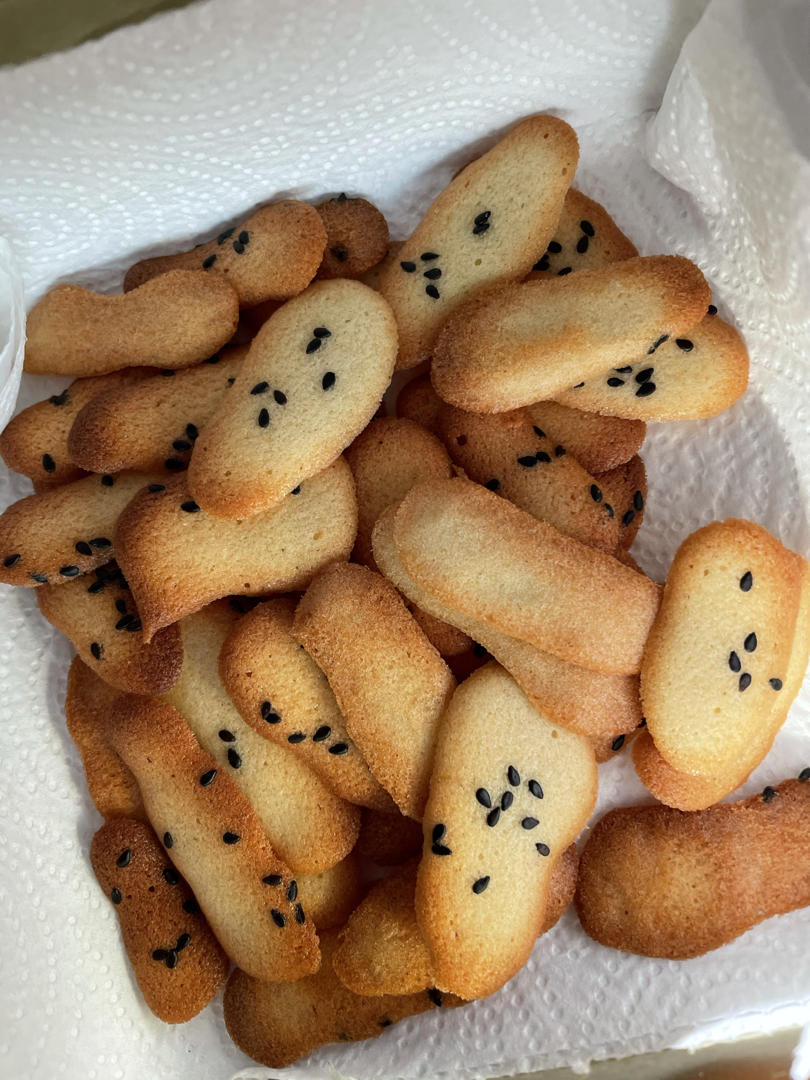 翻译食谱| 消耗蛋清香脆法式经典猫舌饼干🍪