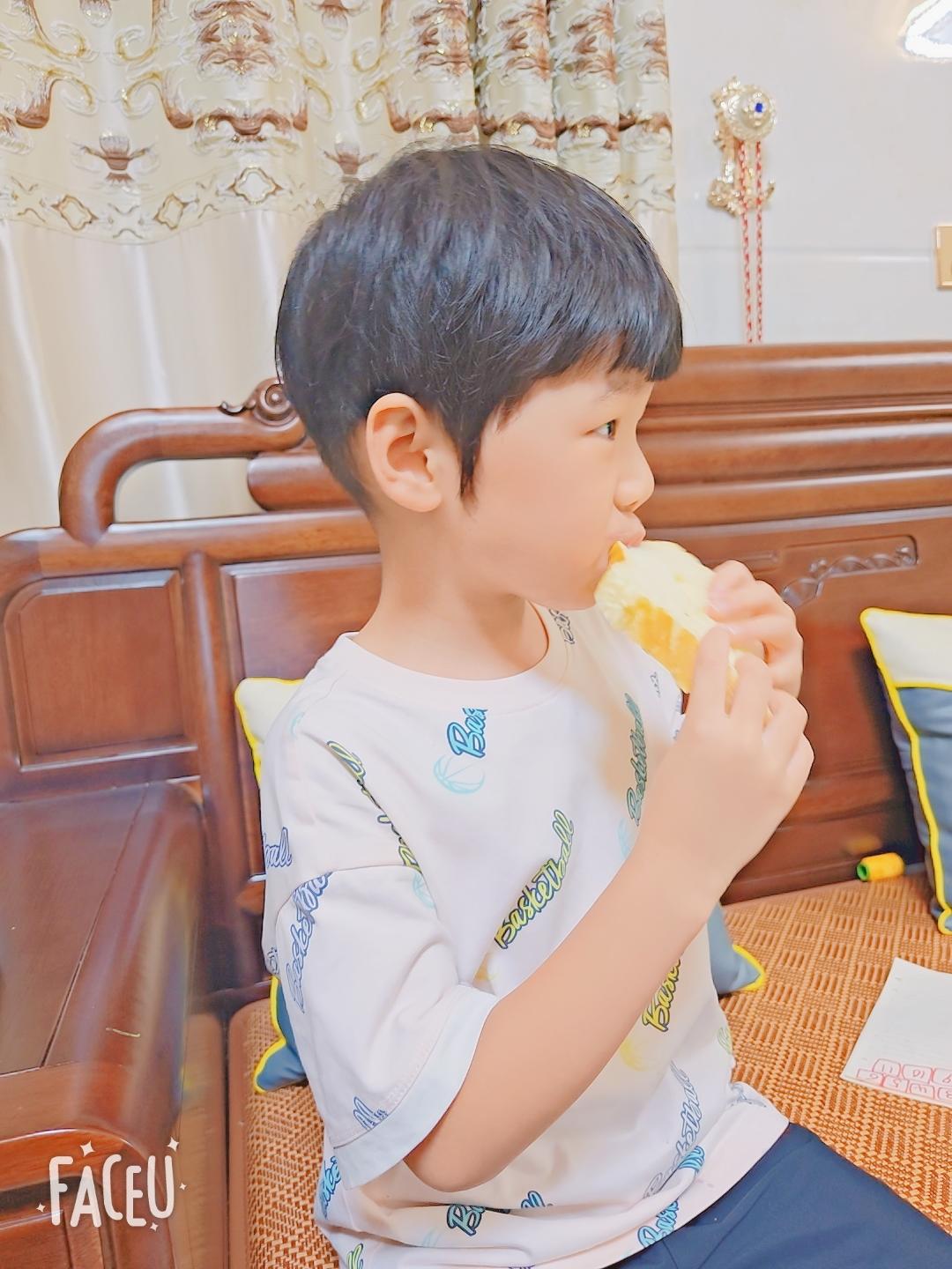 炼乳鲜奶提子吐司｜奶香加倍柔软加倍