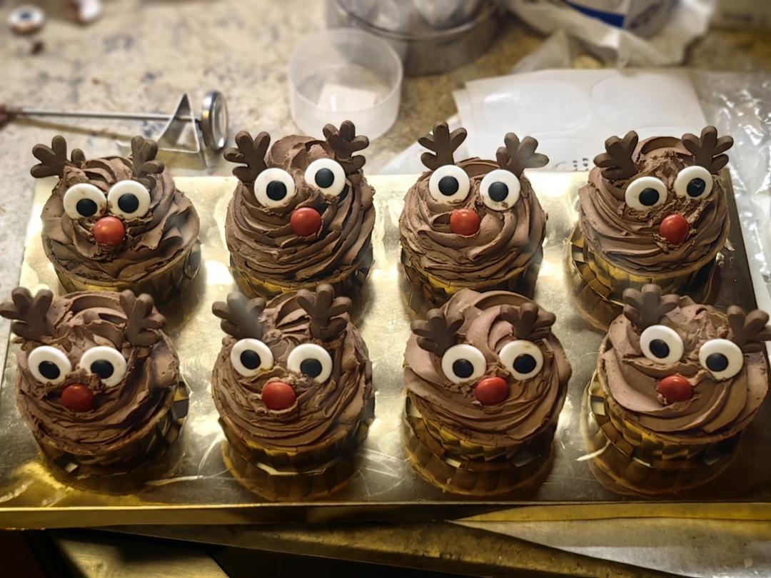 今年想安利给你的第1款蛋糕卷 超浓郁巧克力味搭配香蕉的组合！