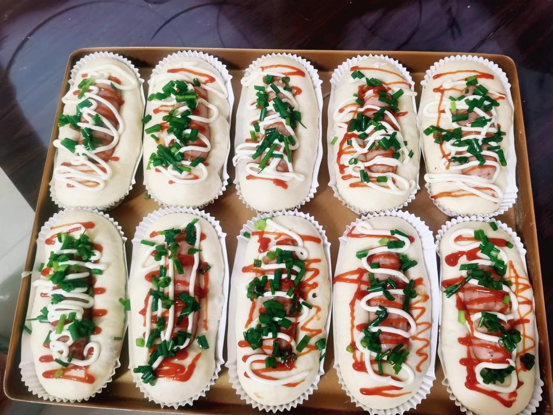 软fufu的经典肉松肠仔包