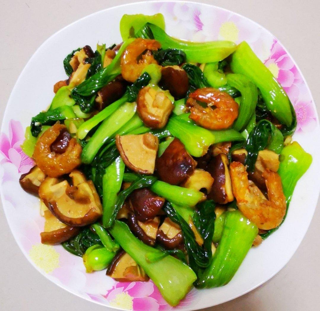 悠悠~-1做的简易版香菇扒油菜