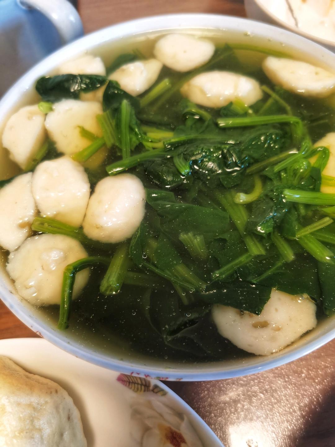 鱼丸菠菜汤