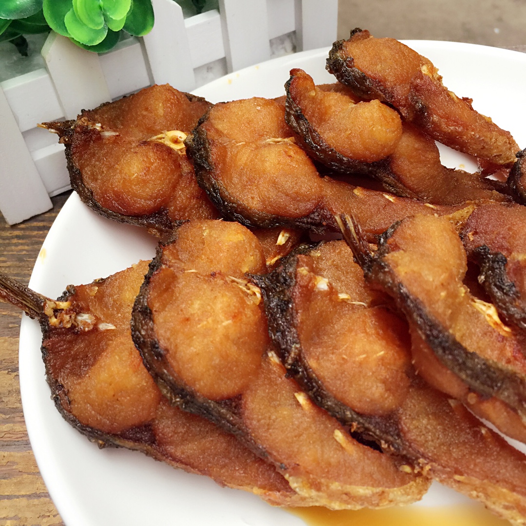 丽水-小鱼做的爆鱼