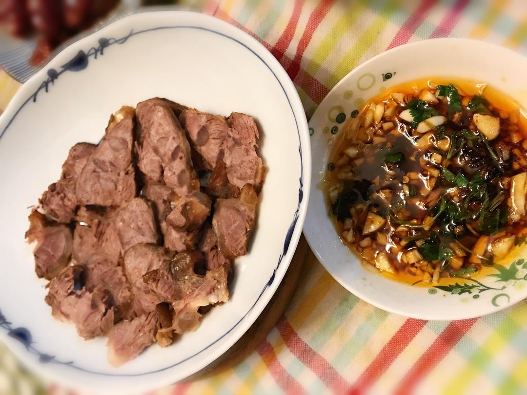 卤牛肉