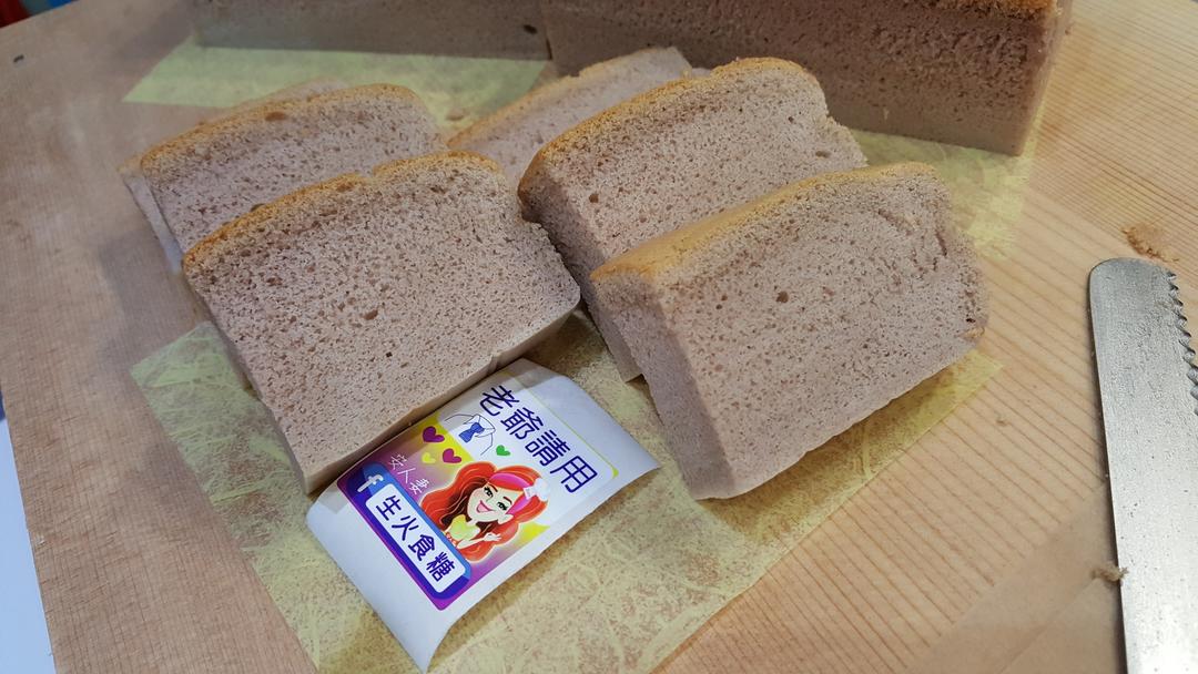 香草籽紅豆沙牛奶蛋糕