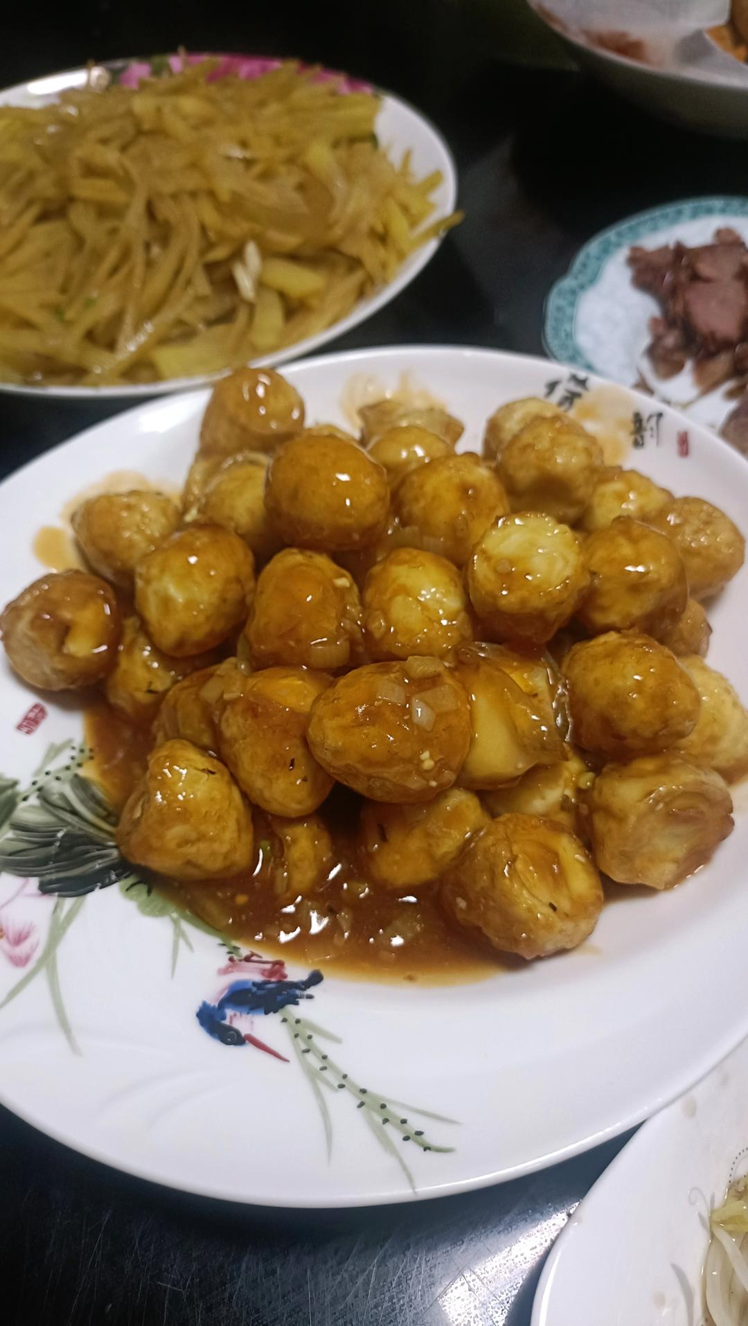 虎皮鹌鹑蛋，一口一个越嚼越香，小孩的最爱