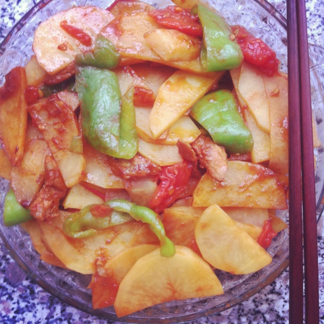青椒番茄土豆片