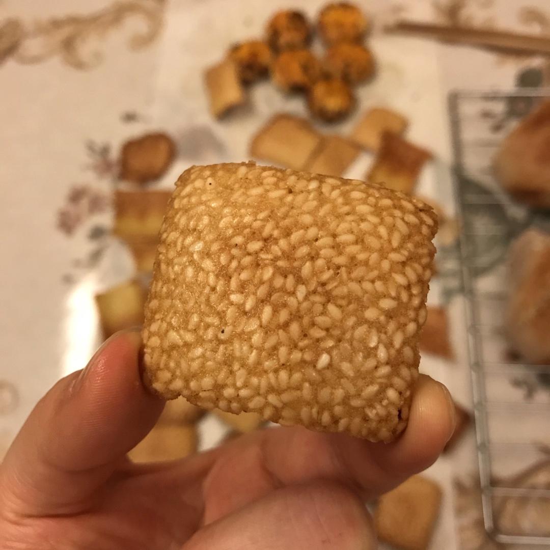 芝麻薄脆蛋白饼干