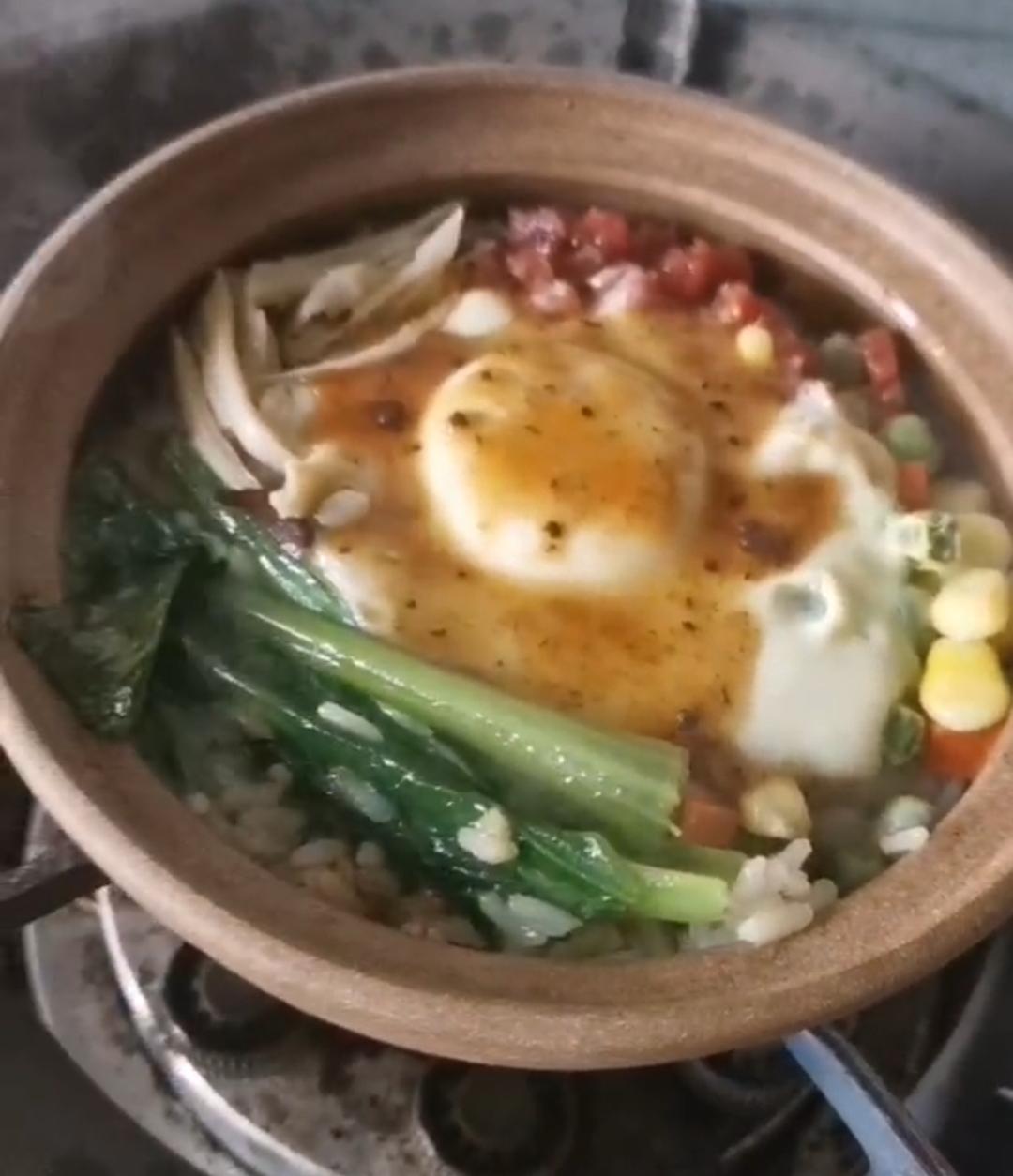 香喷喷的🍲腊肠煲仔饭（砂锅版）超简单神速