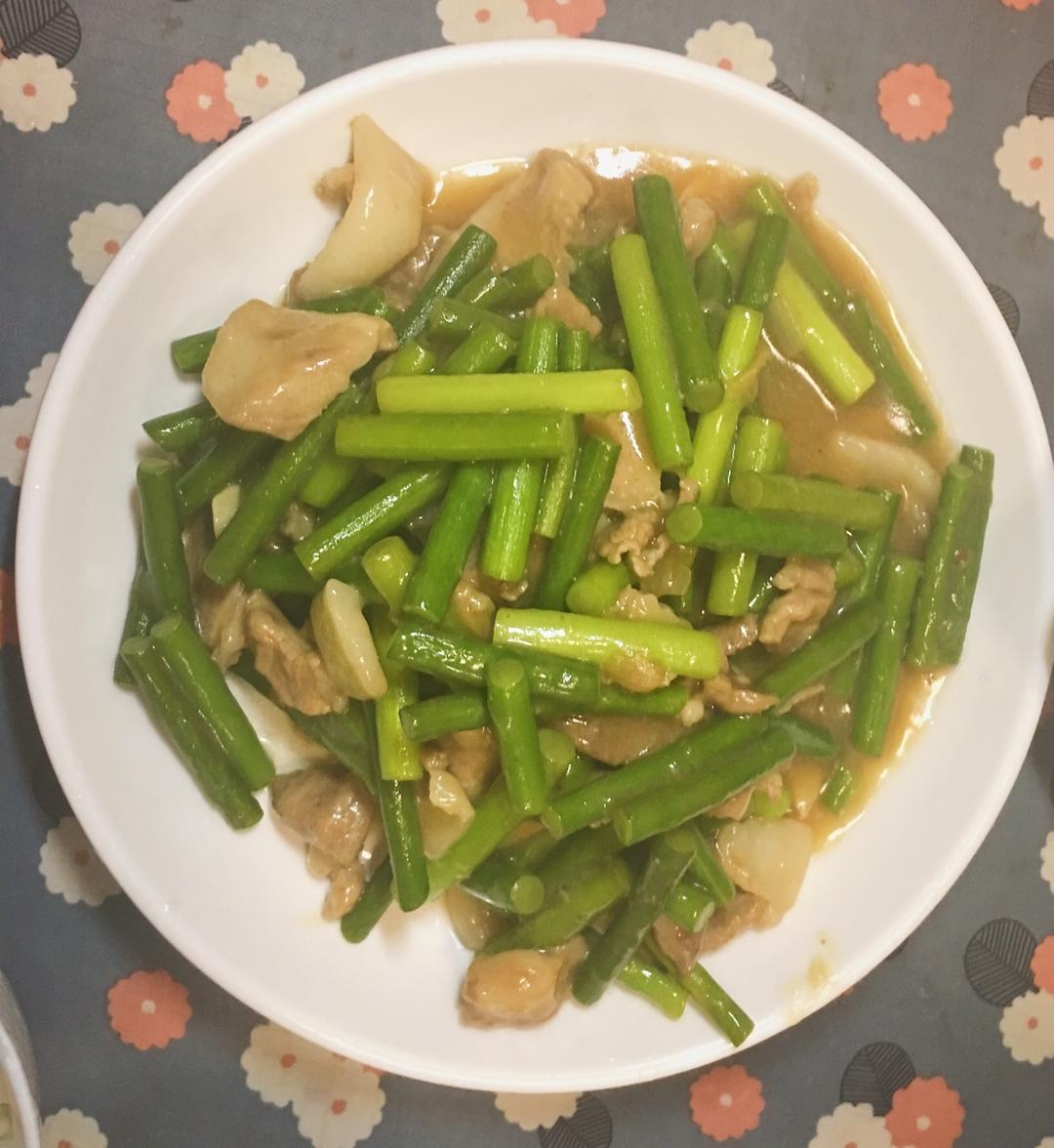 妈妈牌蒜薹炒肉
