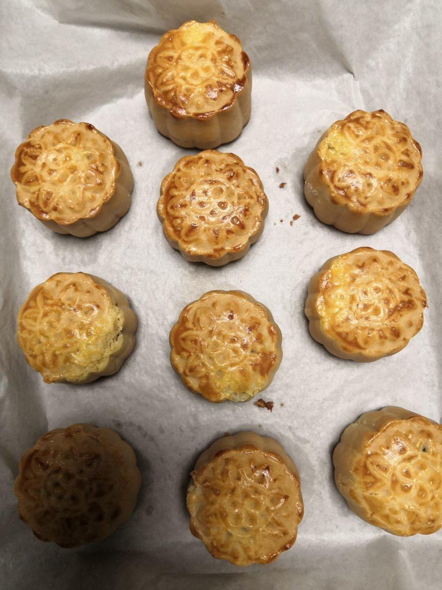 传统蛋黄豆沙月饼│多力浓香花生油X金牌家宴
