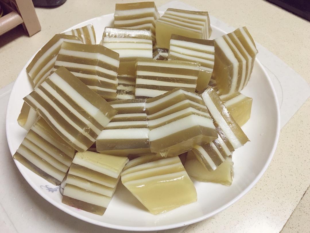 Q弹椰汁千层糕（马蹄糕）