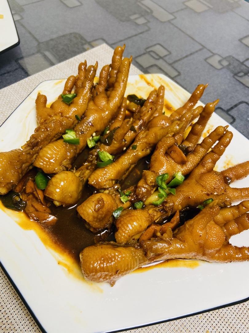 韩式辣酱炖鸡爪