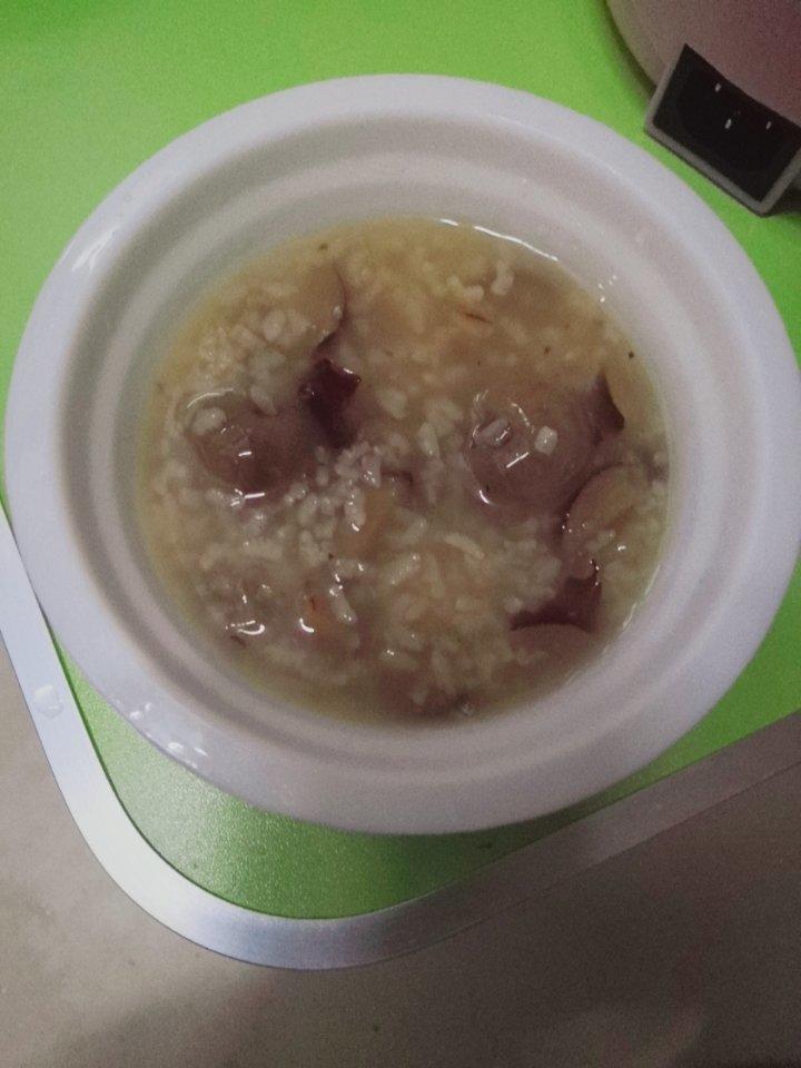 桂圆红枣糯米粥