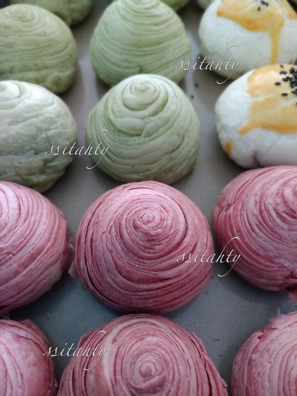 【螺旋蛋黄酥】——COUSS CO-787M智能烤箱出品