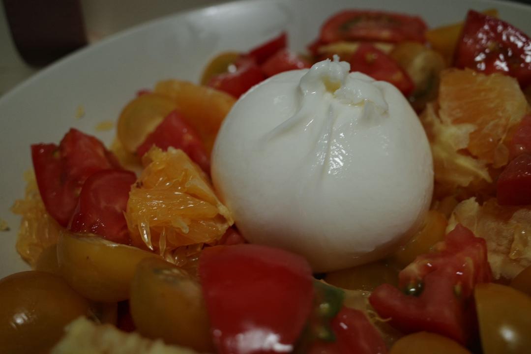 卡普里风味沙拉insalata caprese/水牛芝士沙拉（布拉塔burrata可做）