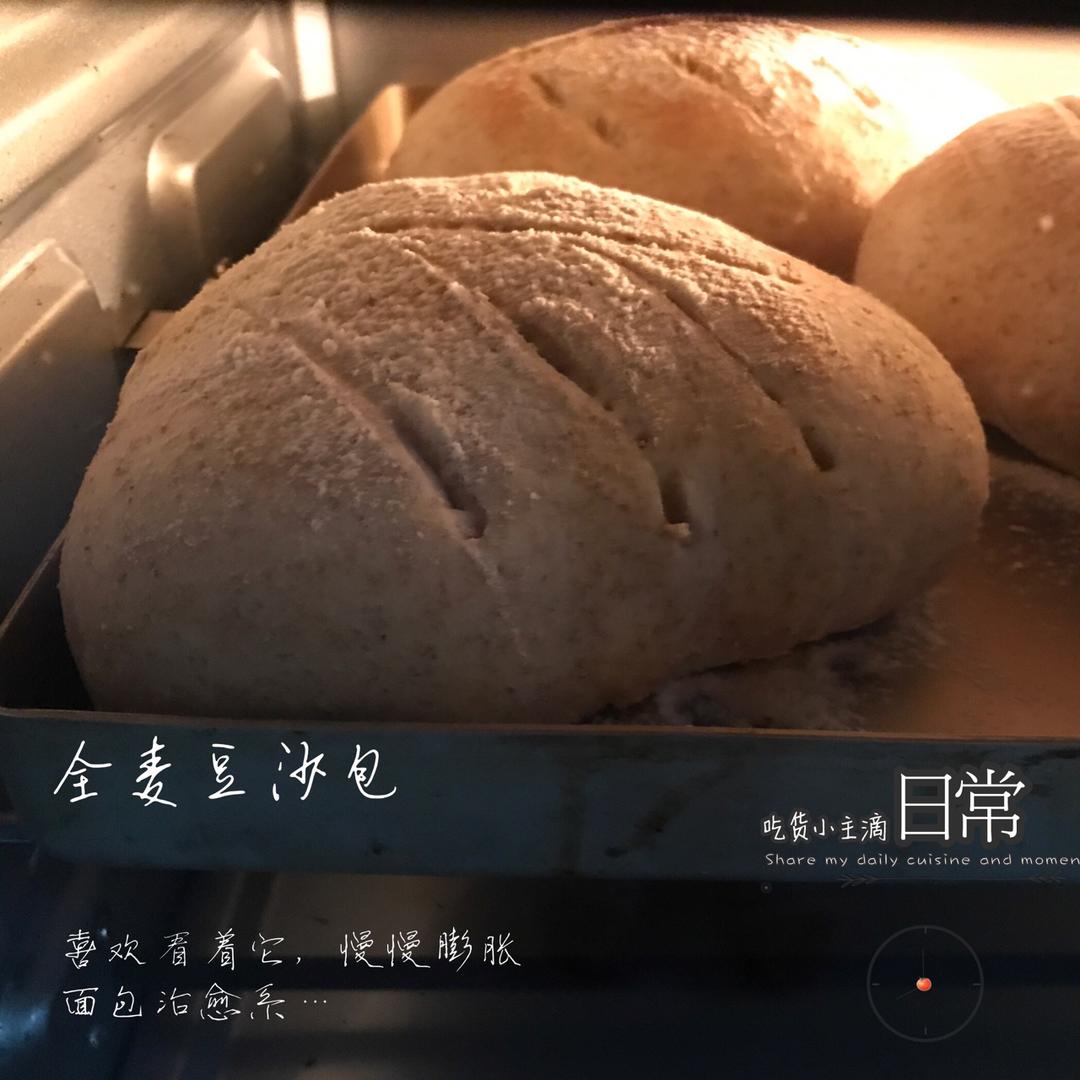 全麦红豆面包