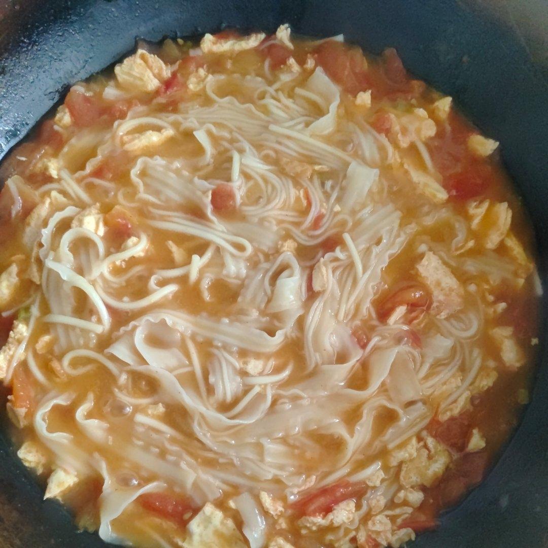汤都要喝光的西红柿鸡蛋面