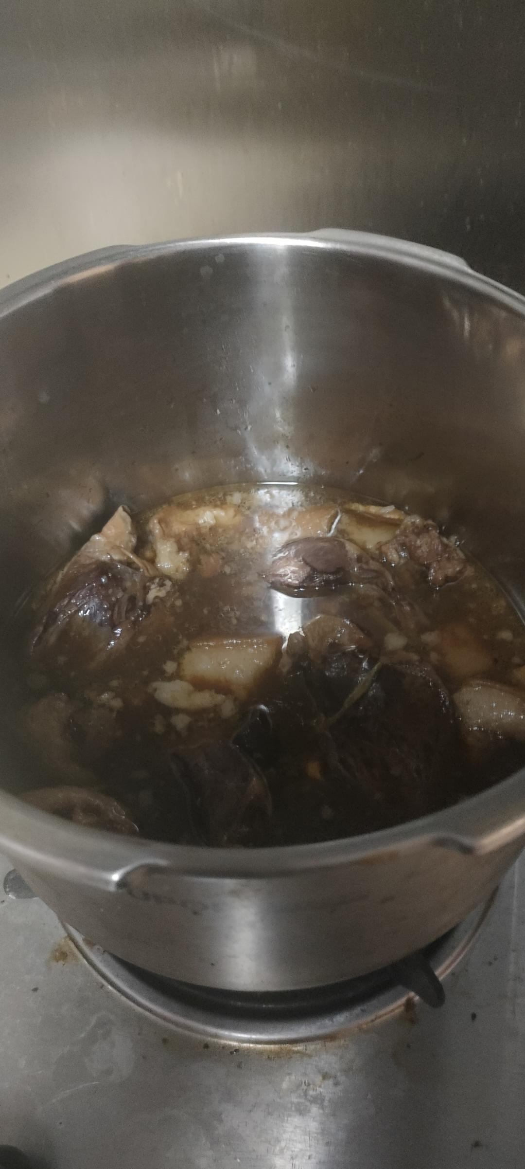 卤猪心、猪肝（卤心肝）