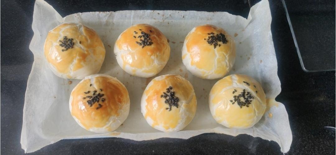 超简单 免揉 酥掉渣的蛋黄酥(超详细附全程视频)不破酥『万能酥皮』