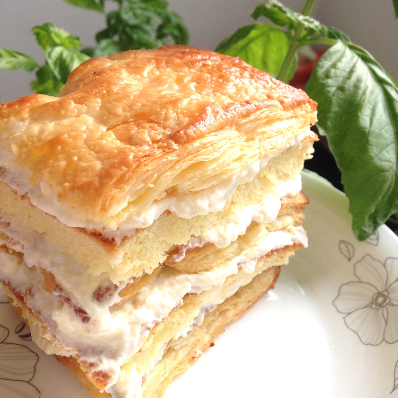 maggie小许做的君之拿破仑酥含千层酥皮蛋糕片奶油霜详细做法