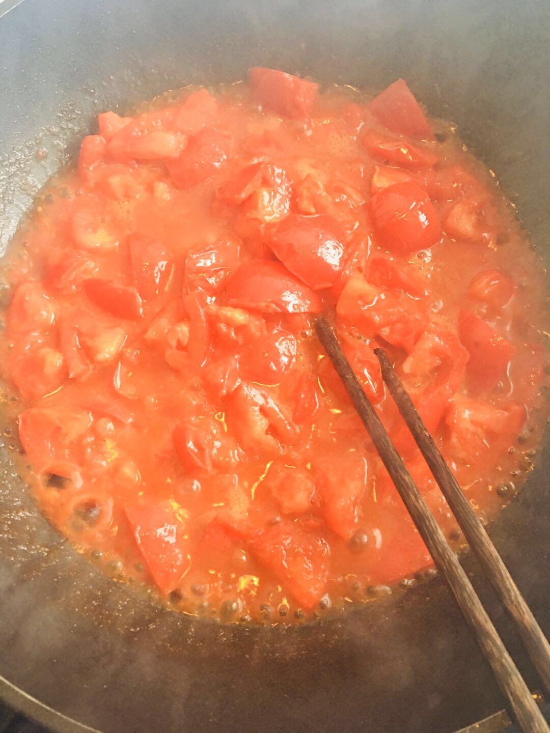 偶然姐的西红柿金针菇牛肉汤的做法 步骤3