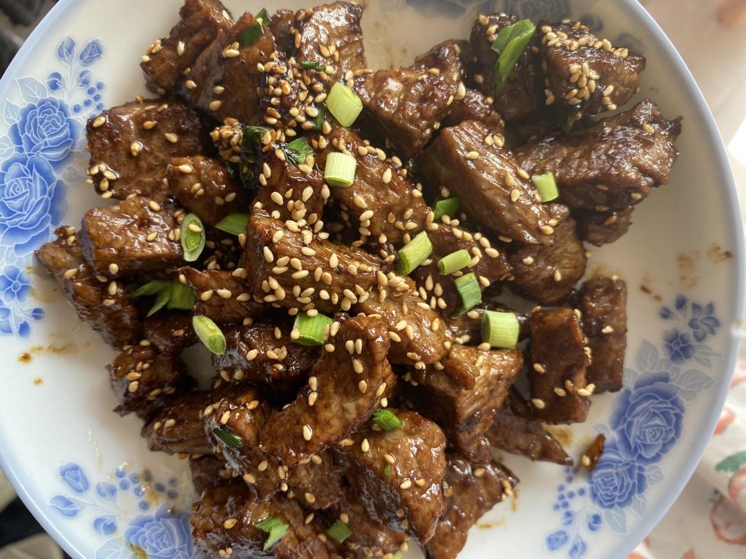 香煎小牛肉