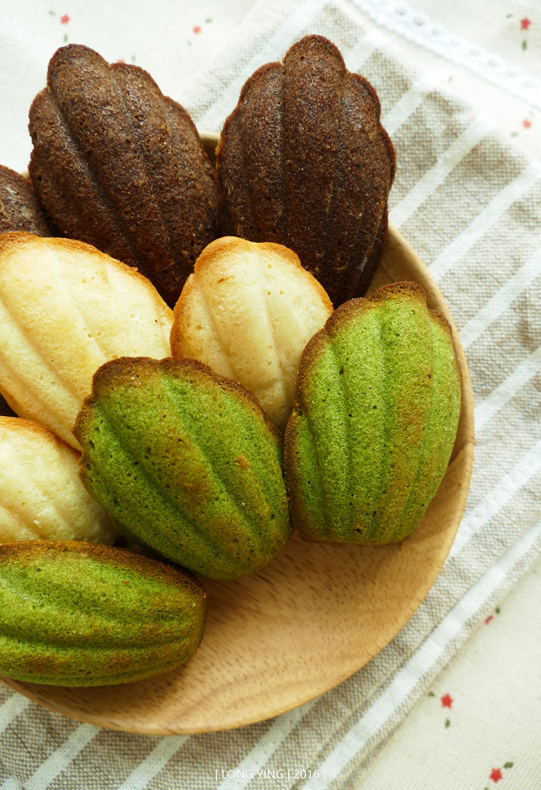 玛德琳（蓝带方）