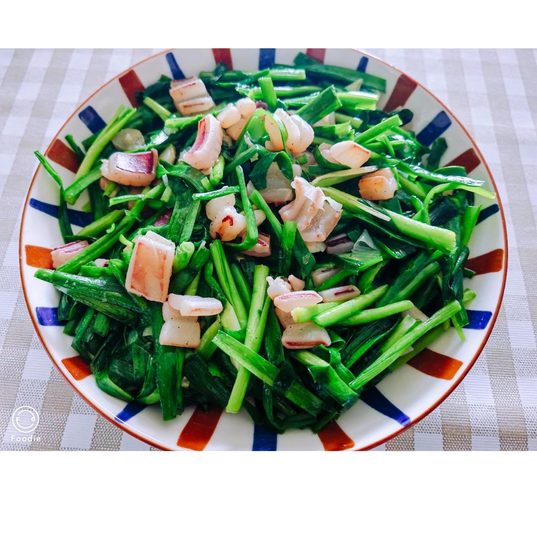 鱿鱼炒韭菜