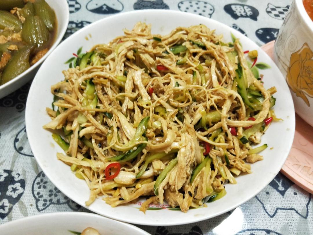 香辣凉拌鸡丝