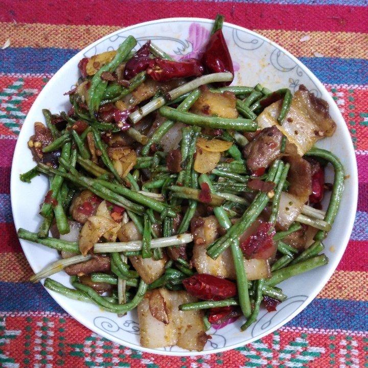 干煸豆角炒肉