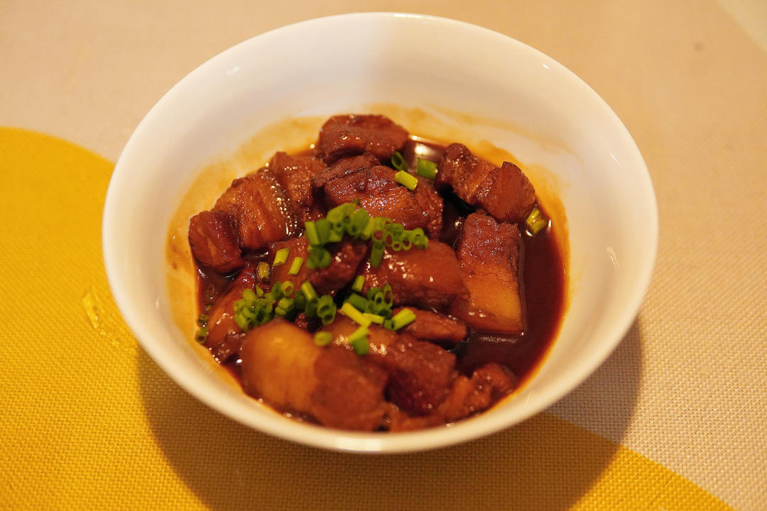 私房红烧肉 垂涎三尺软糯无比