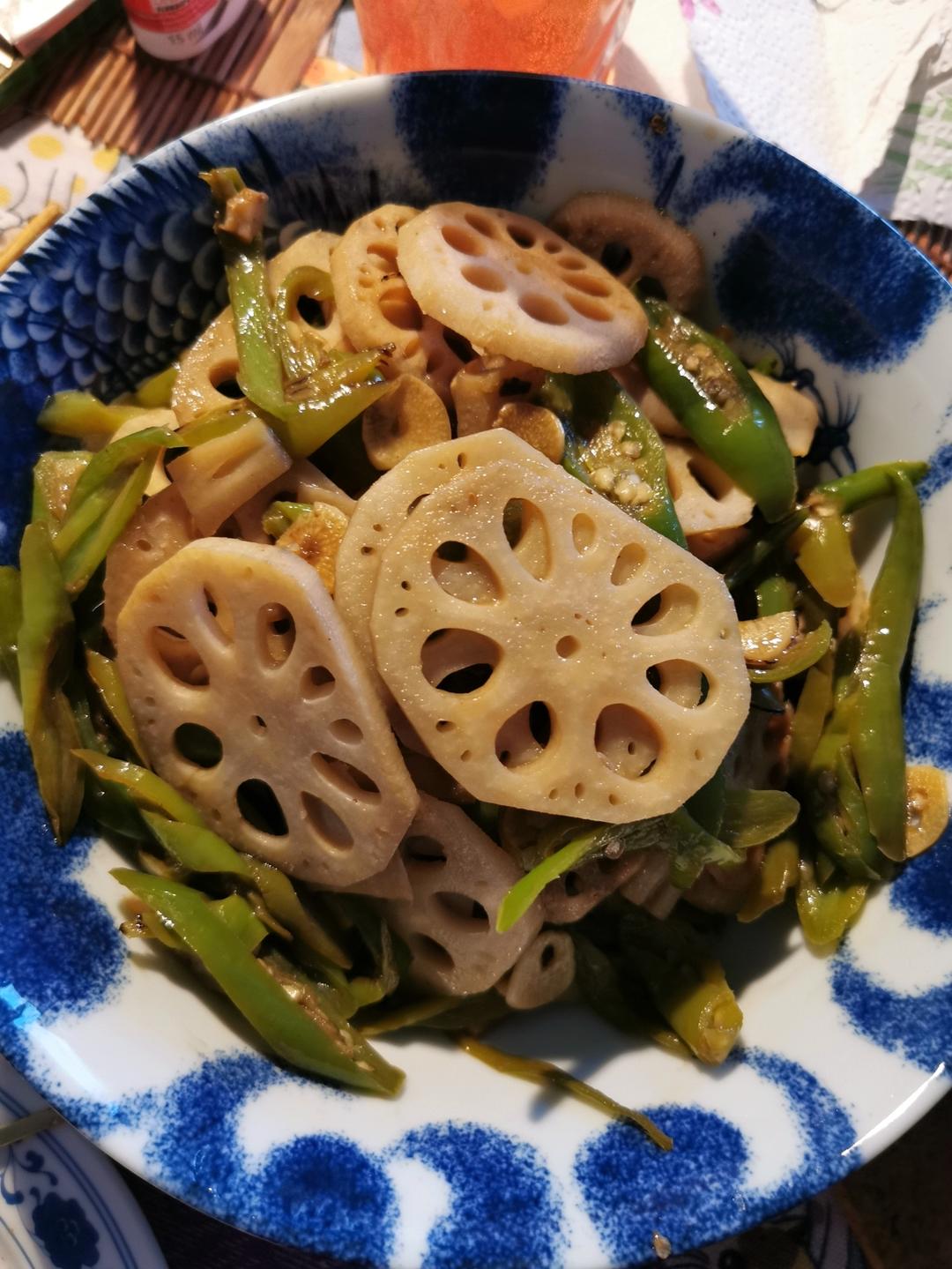 开胃下饭的醋溜藕片