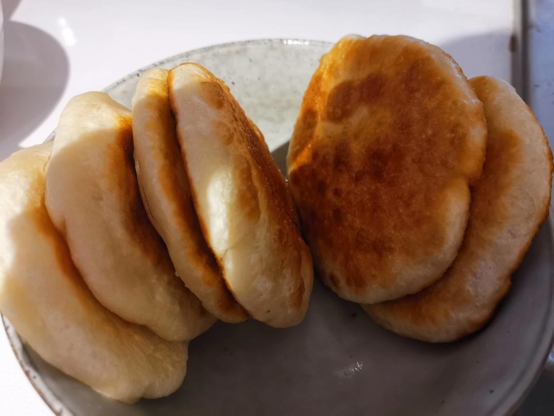 烫面小糖饼 柔软劲道 凉了也不硬 做法简单一看就会 附细节视频详解