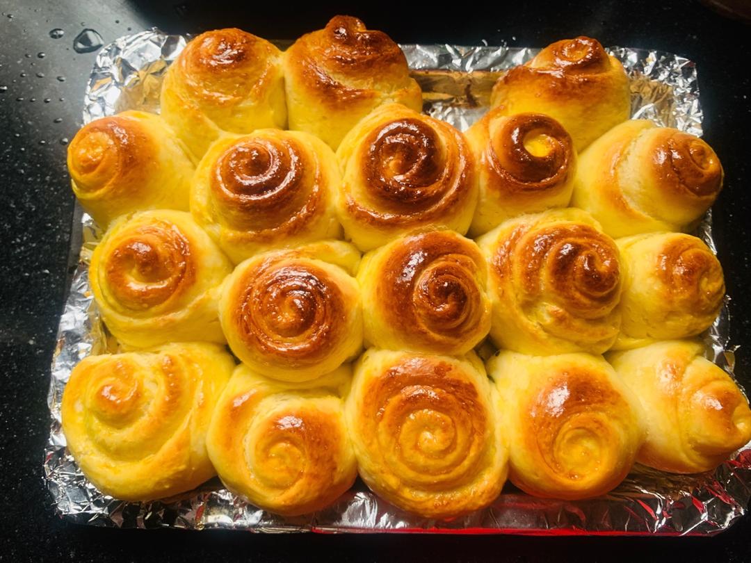 脆底蜂蜜小面包