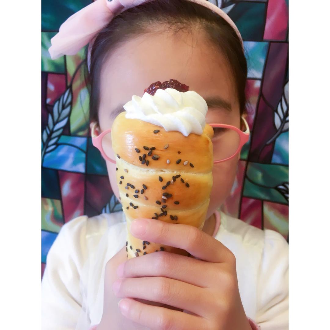 牛角面包卷 Bread Cone